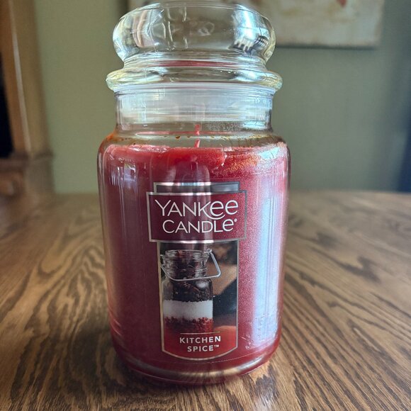 Kitchen Spice Yankee Candle Large Jar Candle, NWT - Picture 1 of 7